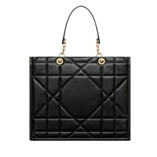 Geometric-Patterned Quilted Shoulder Bag with Gold-tone Hardware