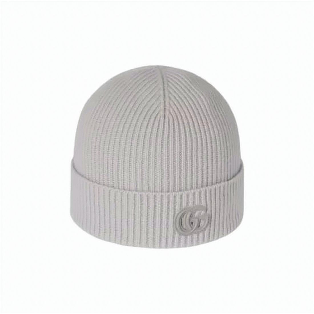 Ribbed Knit Cashmere Beanie with Logo Detail