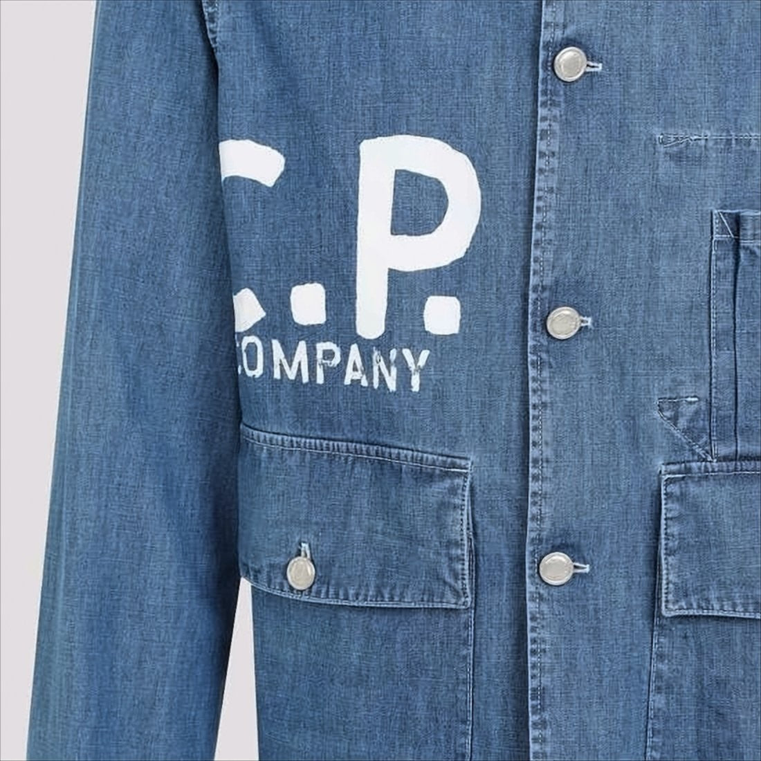 Classic Denim Jacket With Button Closure And Logo Detail