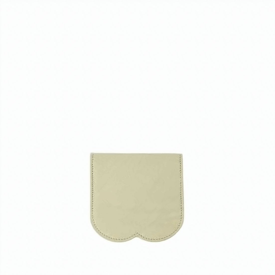 Compact Scalloped Leather Card Wallet