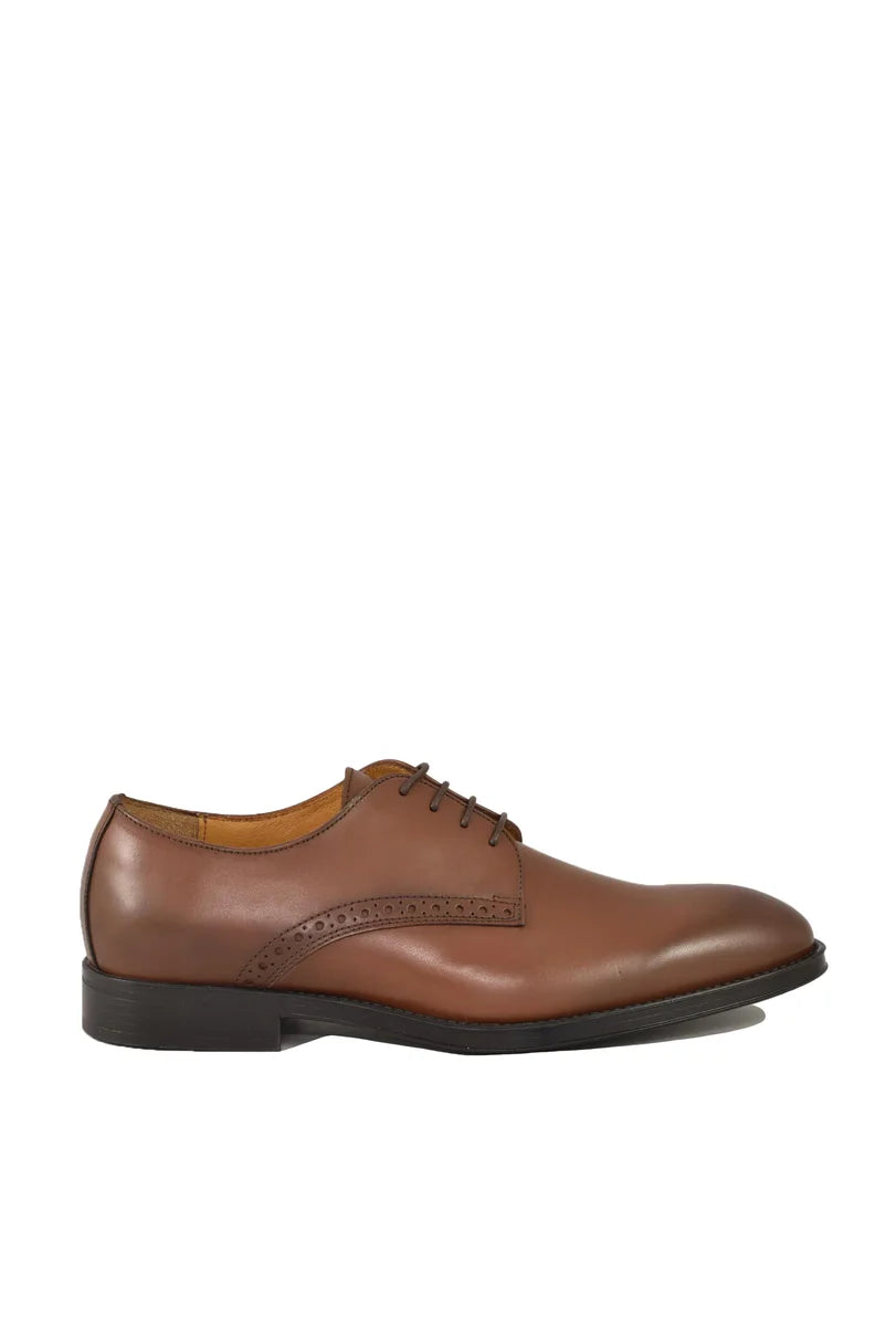 Lace-up Shoes - Brown