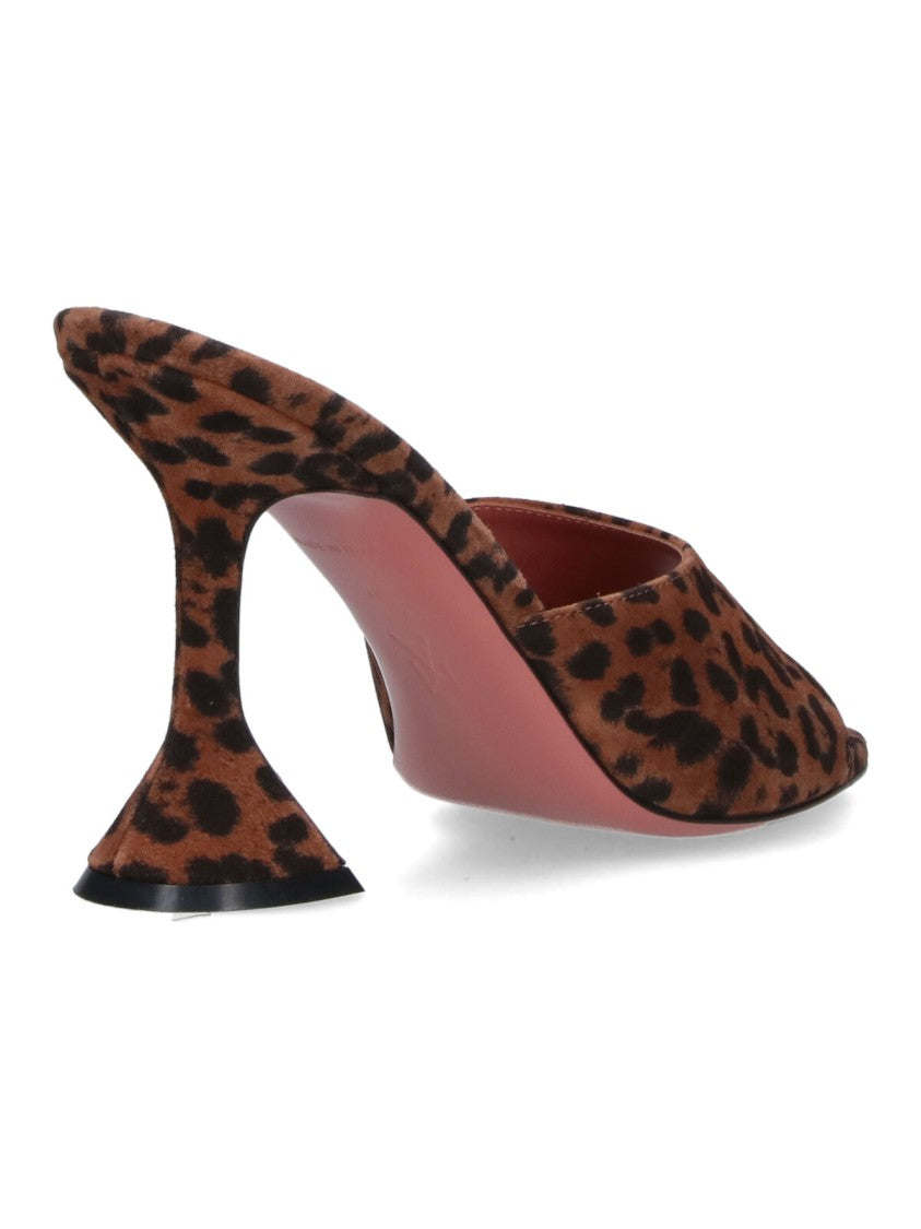 Brown Pumps With Distinctive Heel And Modern Silhouette