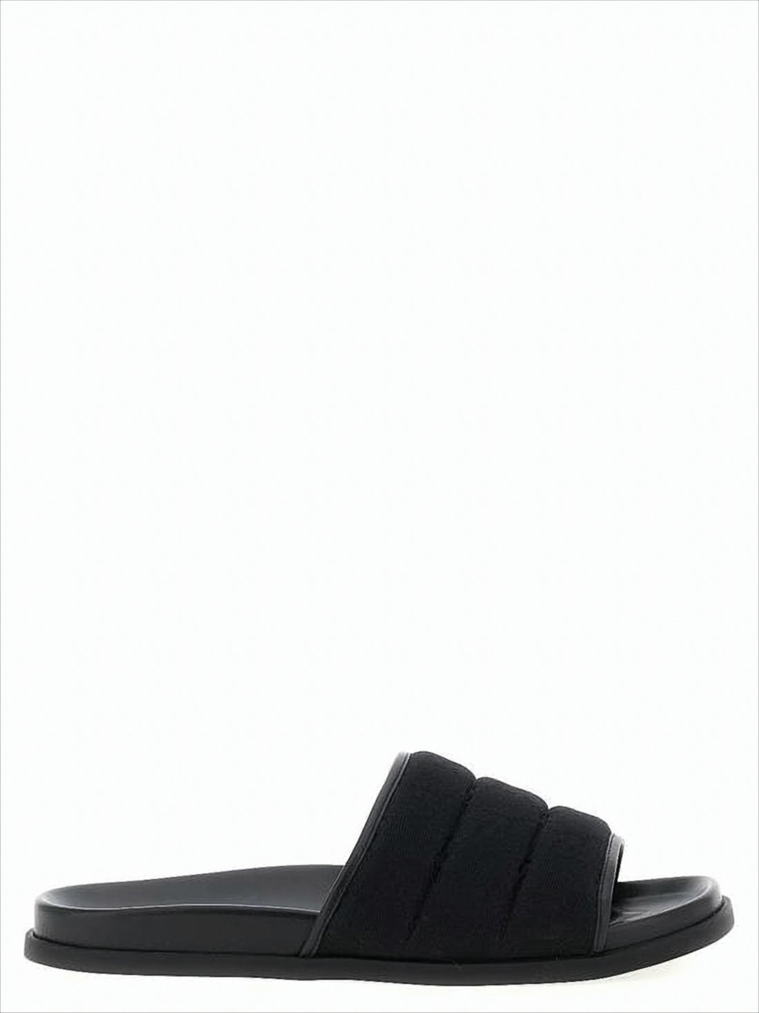 GG Canvas Slide Sandal