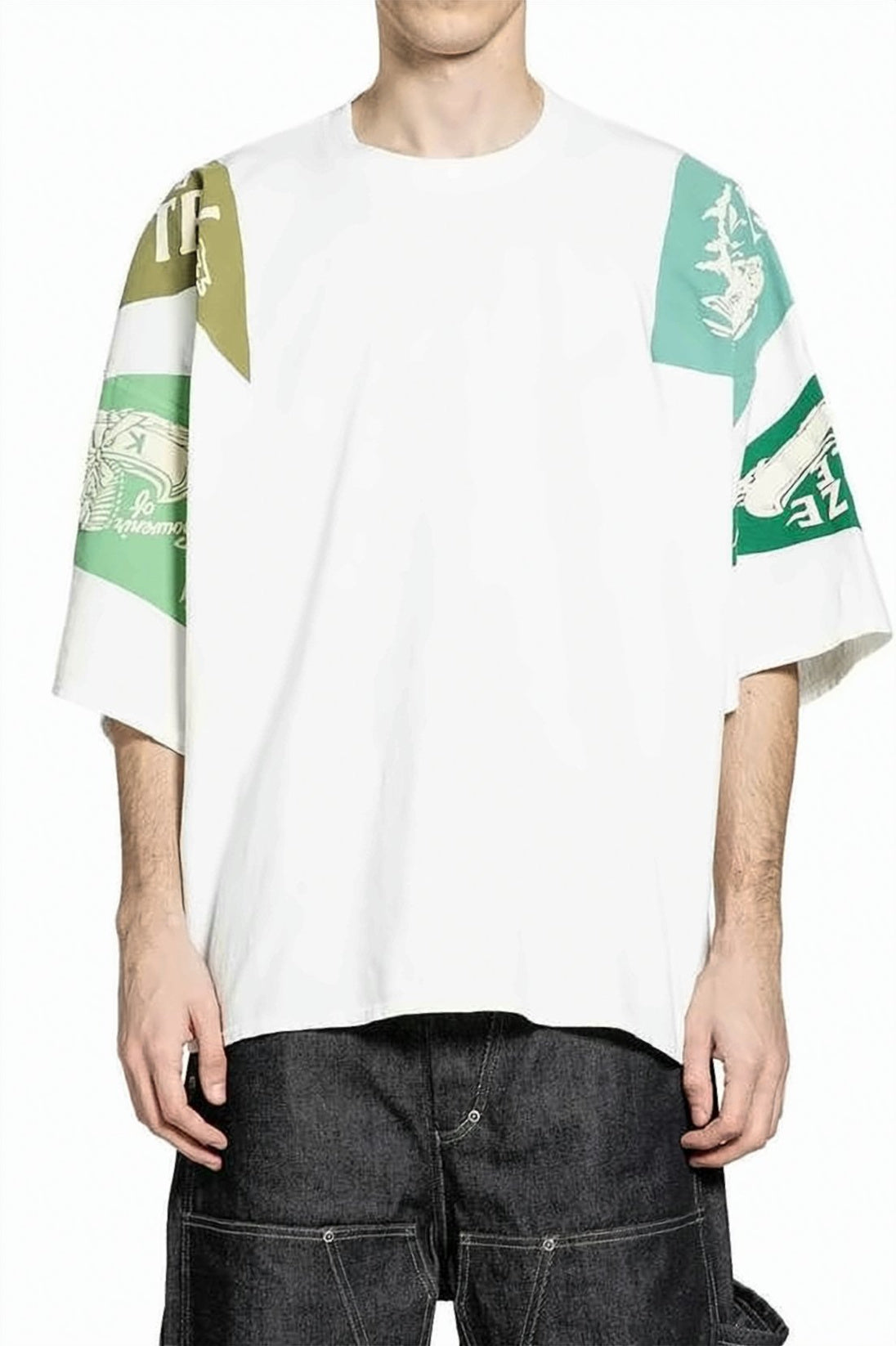 Loose-Fitting Short-Sleeve T-Shirt with Graphic Prints