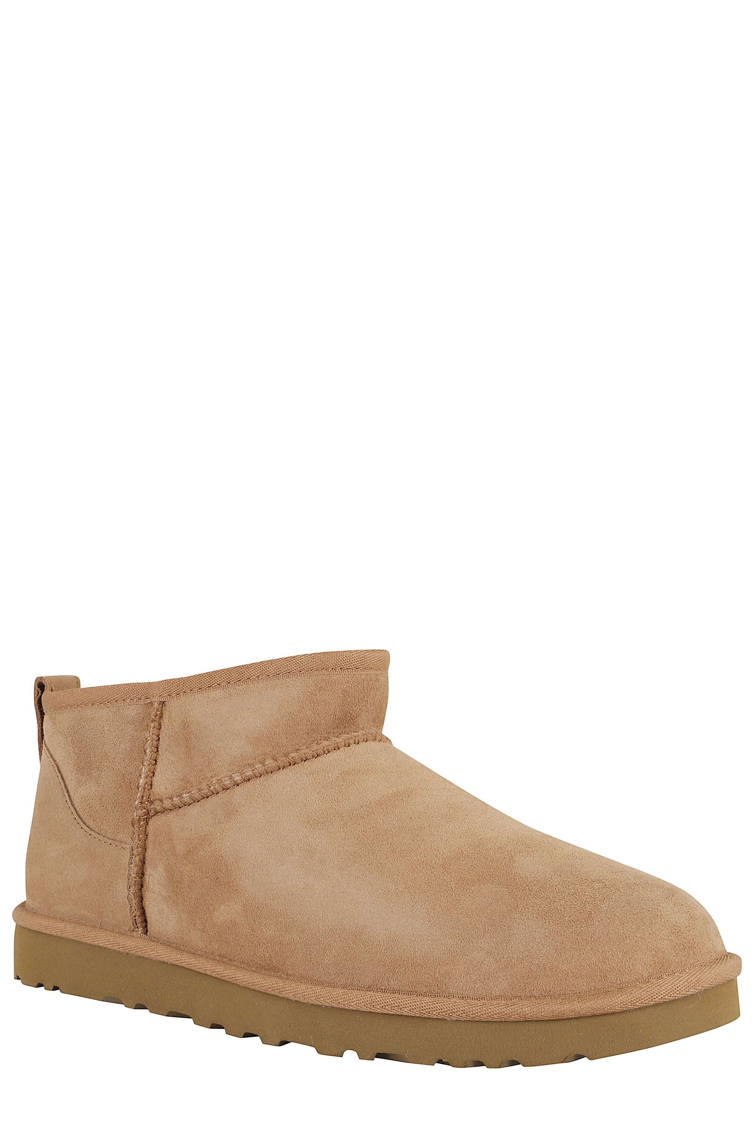M Classic Ultra Mini Boot