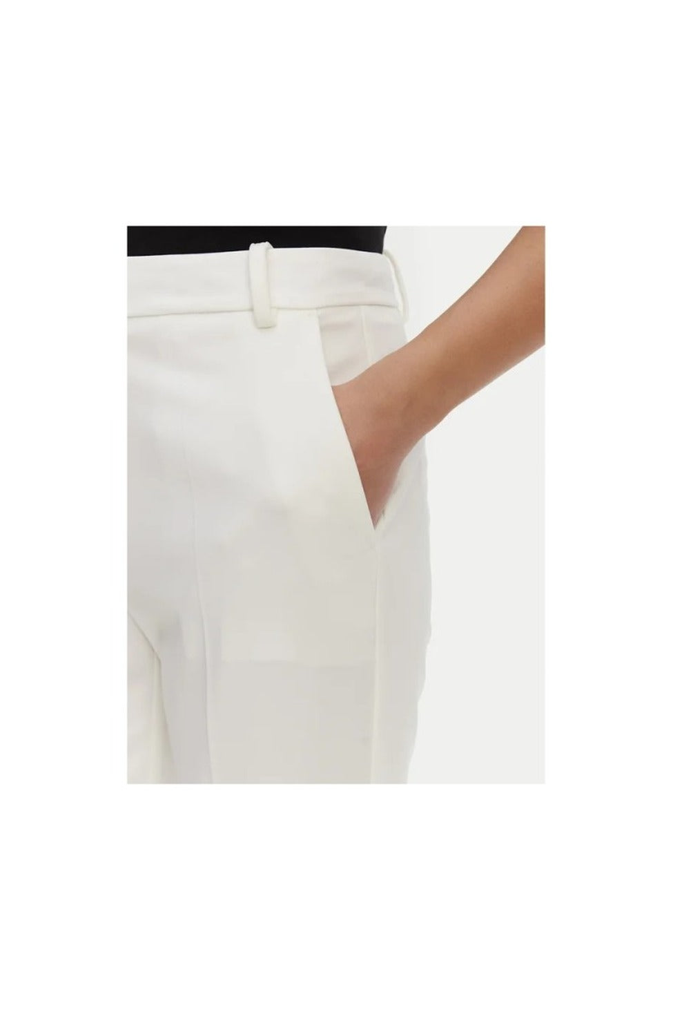 Tailored White Trousers With Side Pockets