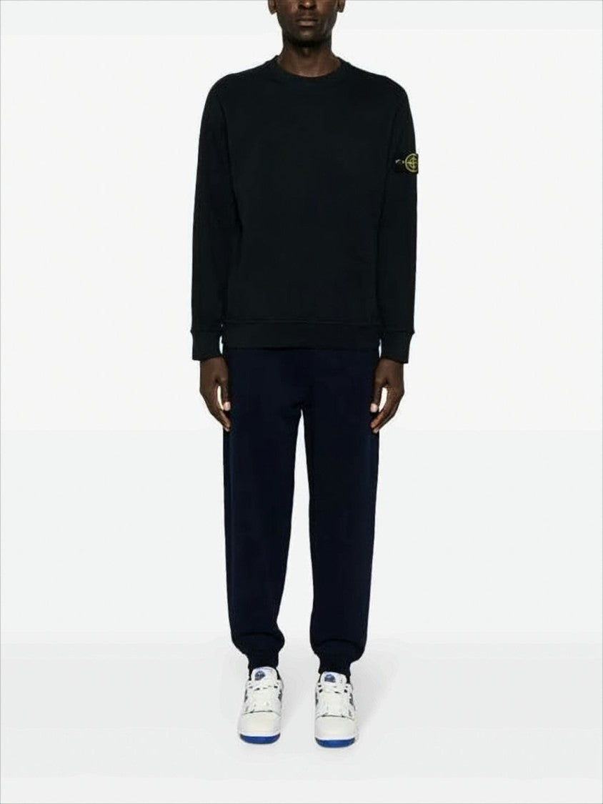 Black Long-Sleeve Crewneck Sweatshirt