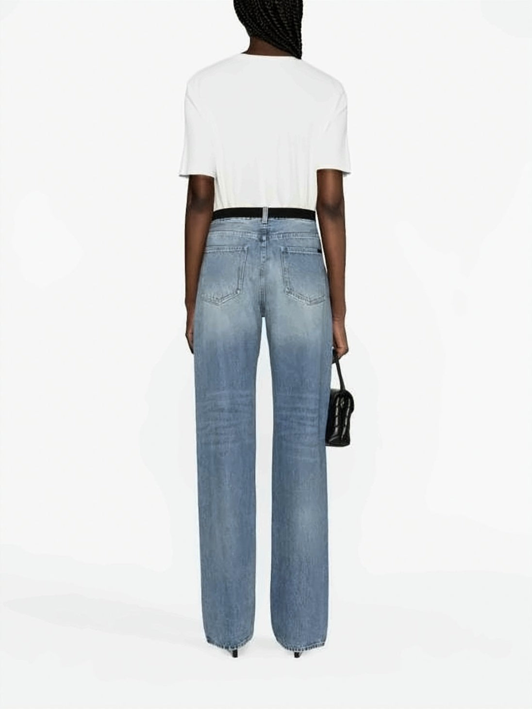 Minimalist White Cotton T-Shirt with Chest Pocket Detail