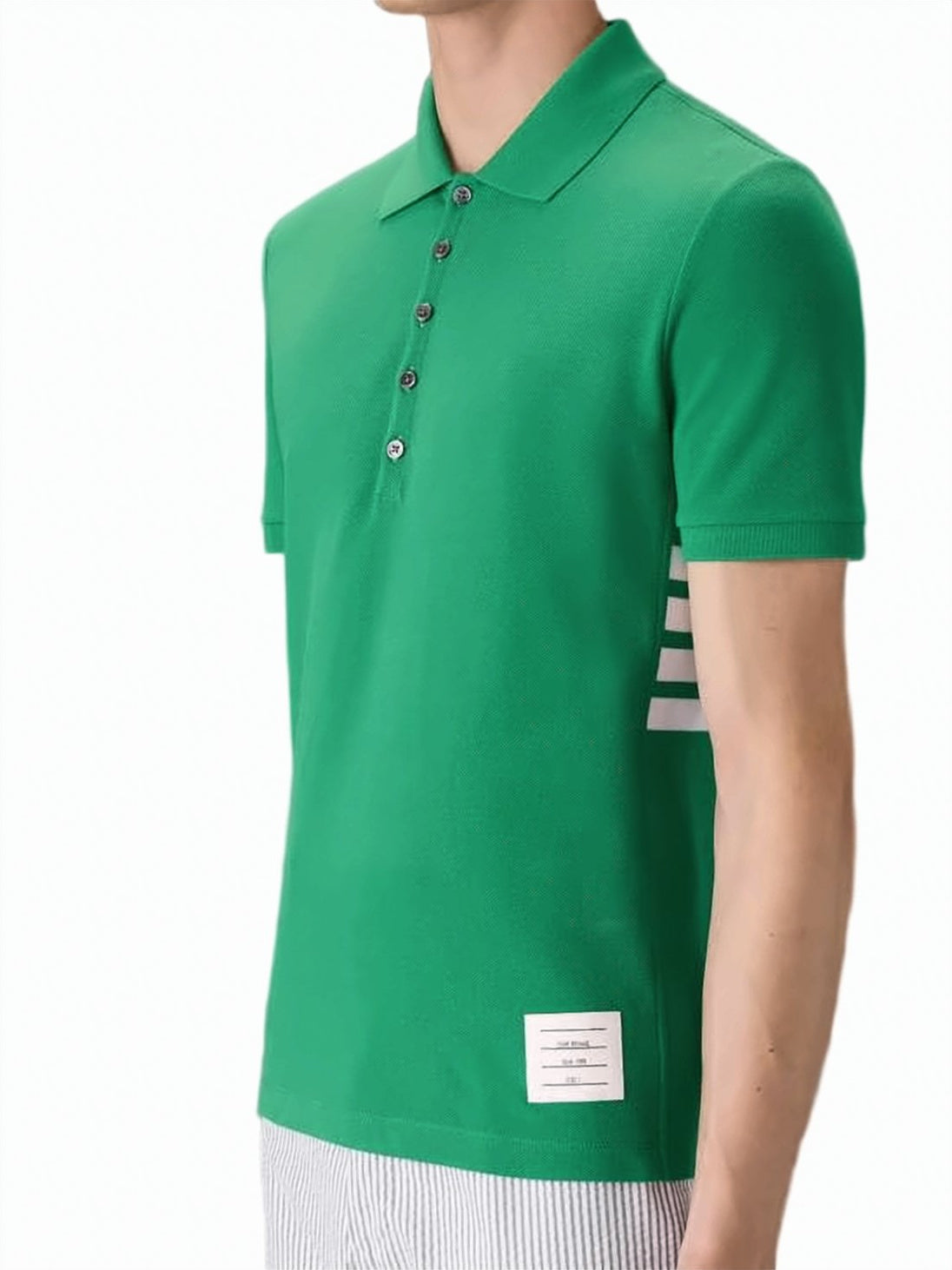 Tailored Green Short-Sleeve Polo With Classic Collar And Button Placket