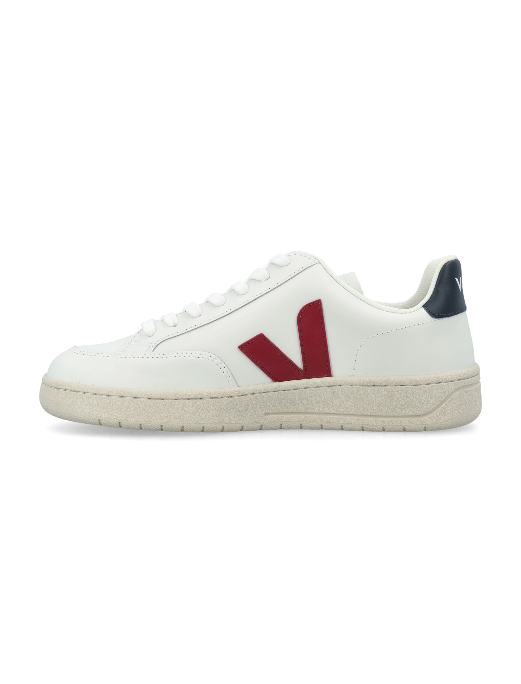 Sneakersy V-12 ze skóry i zrównoważonych materiałów
