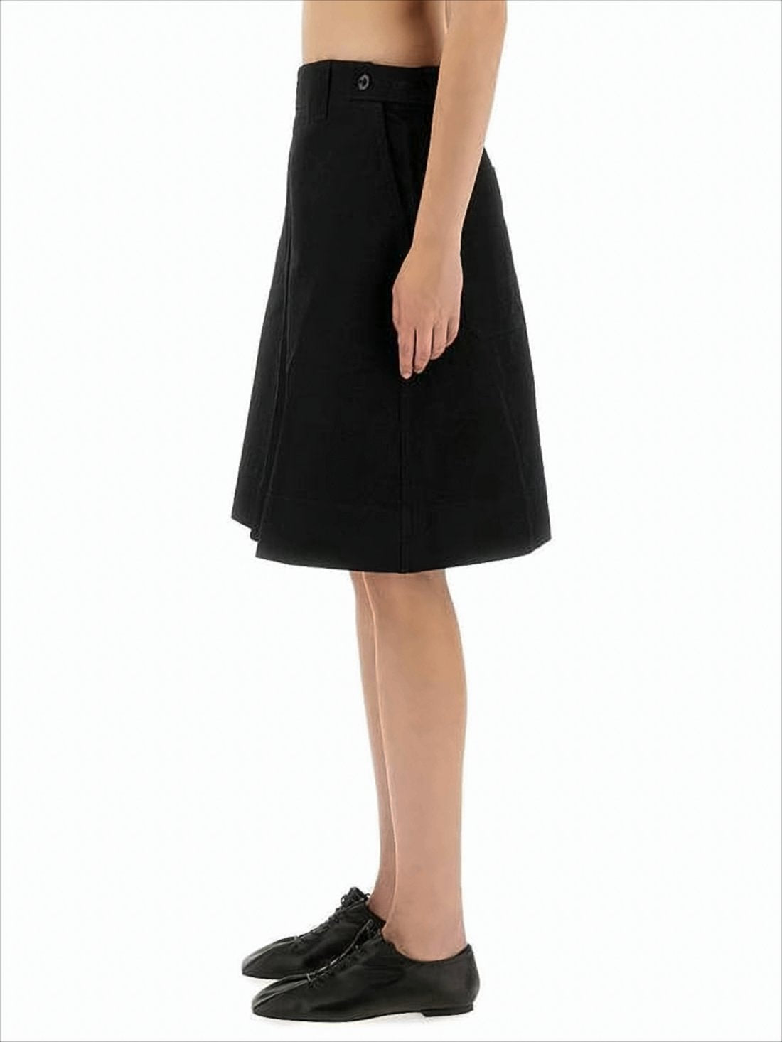 Structured A-Line Midi Skirt with Clean Design
