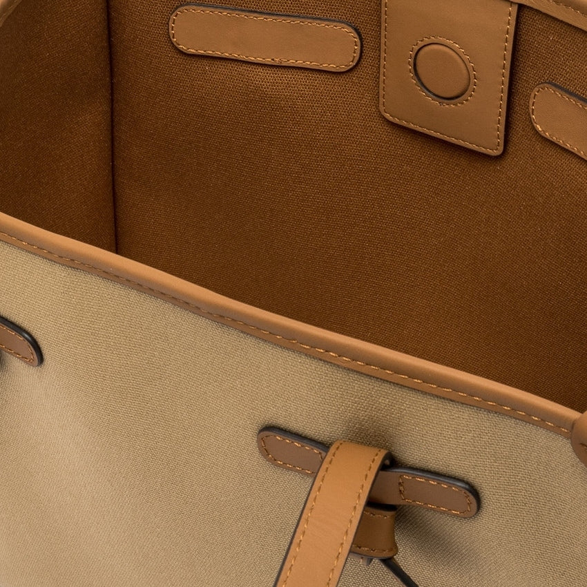 Minimal Canvas Handbag