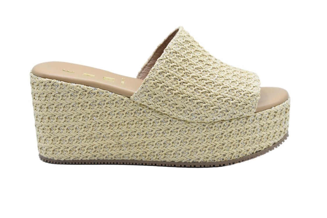Woven-Texture Low-Cut Shoes With Stylish Wedge Design
