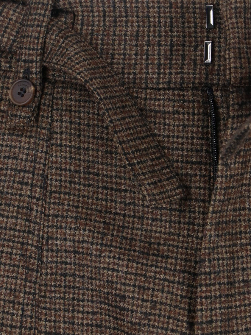 Tailored Brown Trousers With Structured Silhouette