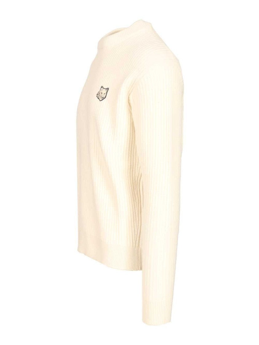 Classic Round Neck White Sweater With Soft Texture