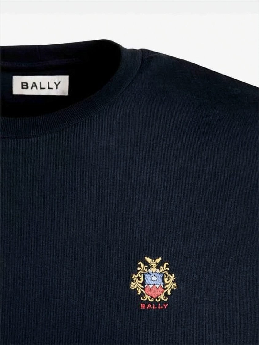 Relaxed Fit Crew Neck T-Shirt