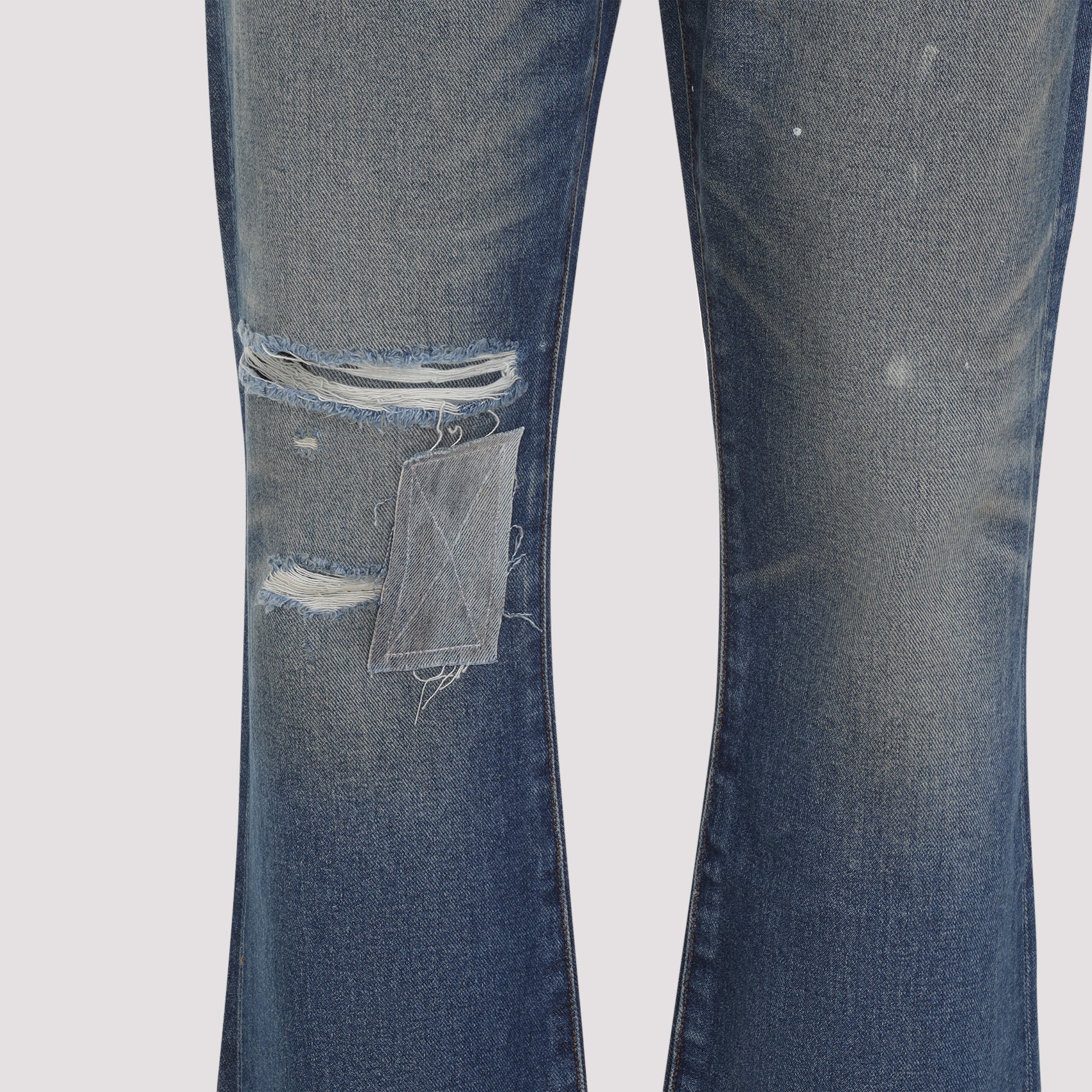 Distressed Blue Denim Jeans With Fit