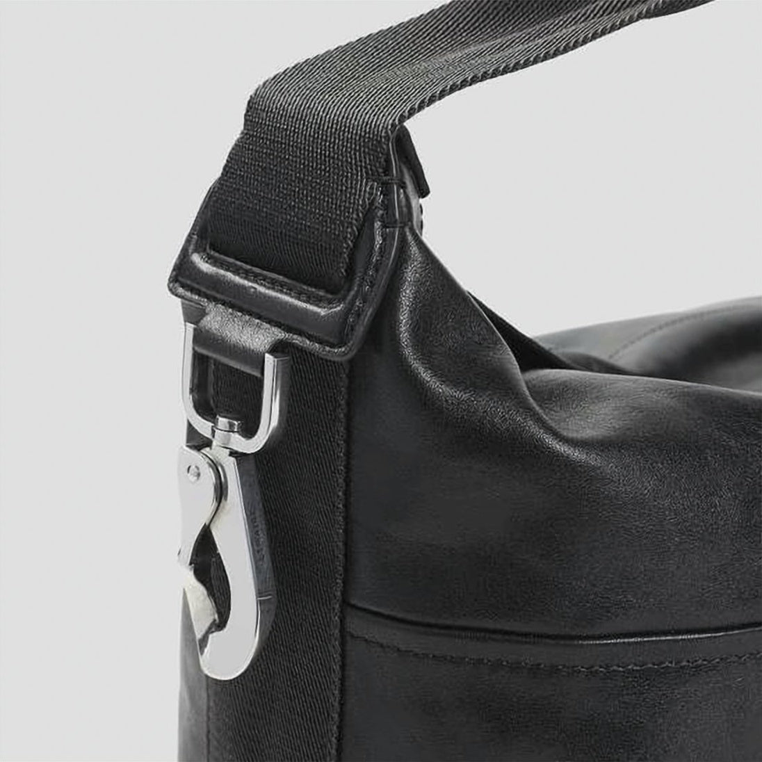 Rectangular Hobo Bag in Smooth Cowhide Leather