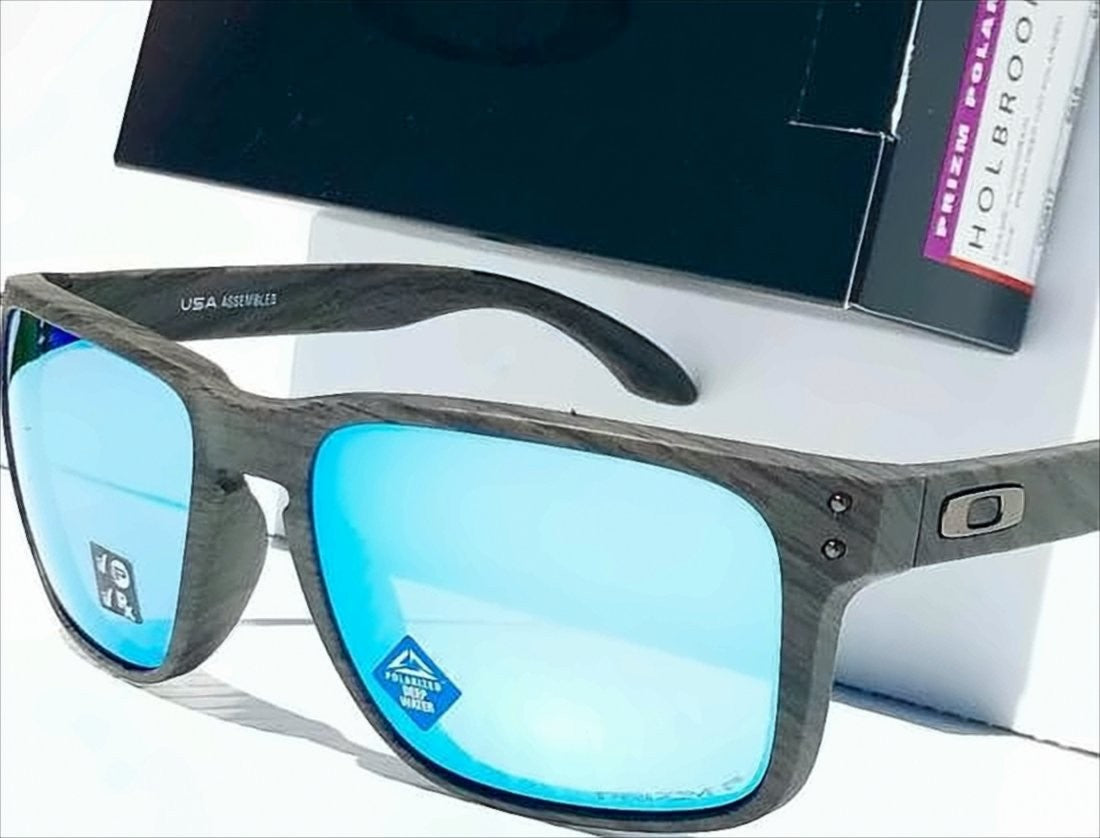 Rectangular Frame Sunglasses with Textured Wood Finish
