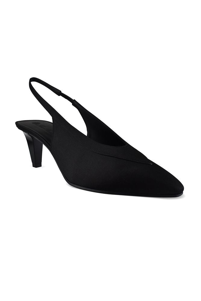 Rebecca Pumps
