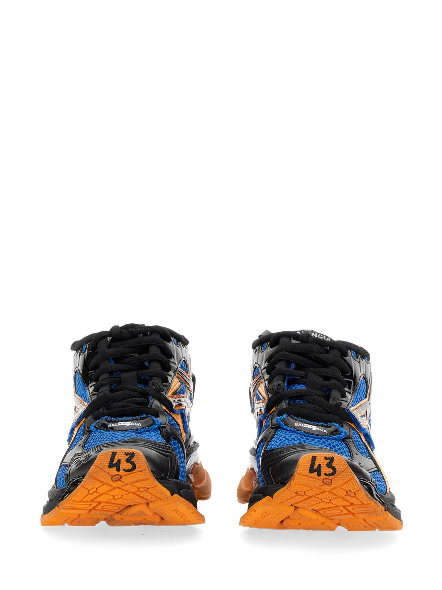 "Runner" Sneaker