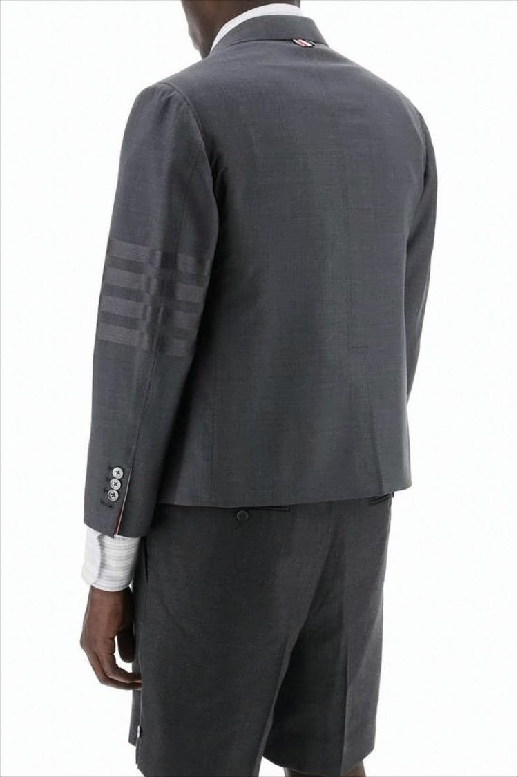 Cropped Tailored Suit Jacket with Structured Fit