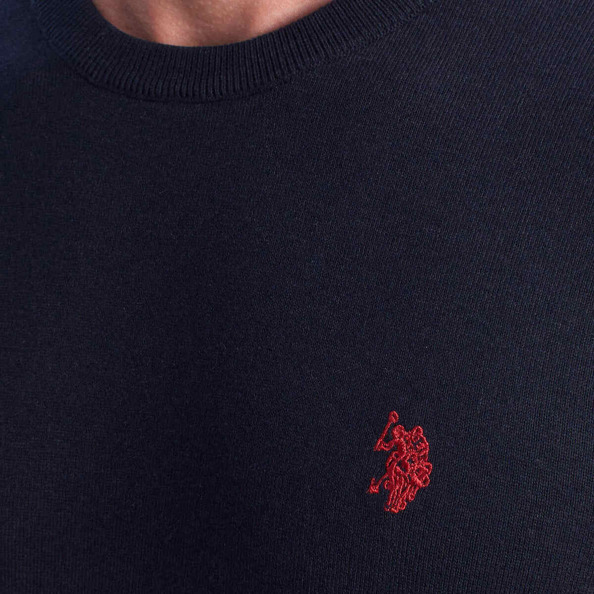 Medium-Weight Crew Neck Sweater