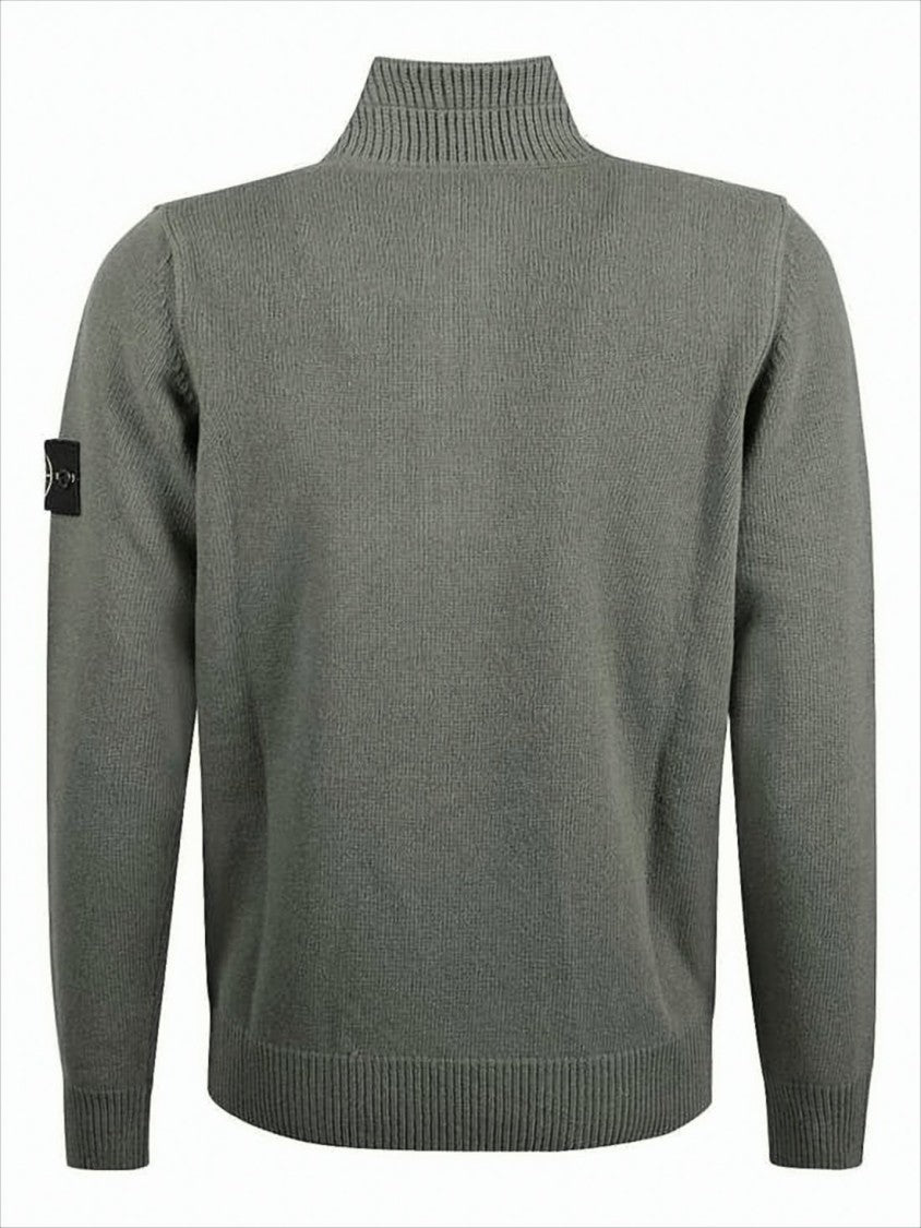 Knitted Turtleneck Sweater with Ribbed Collar