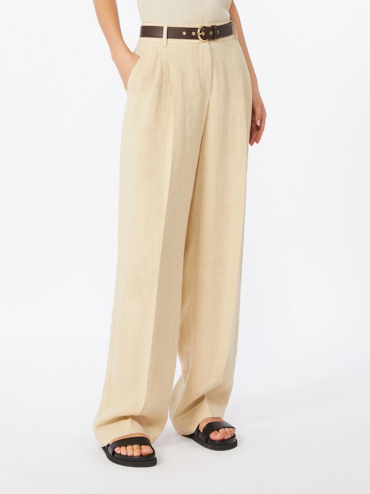 Wide-Leg Trousers with High Waist and Pleated Front