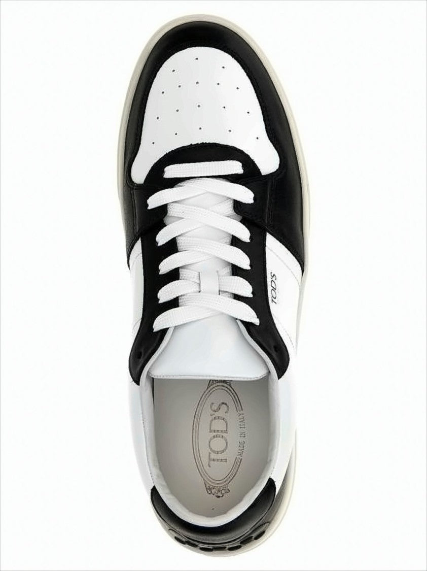 Low-Top Leather Sneakers with Color Block Design