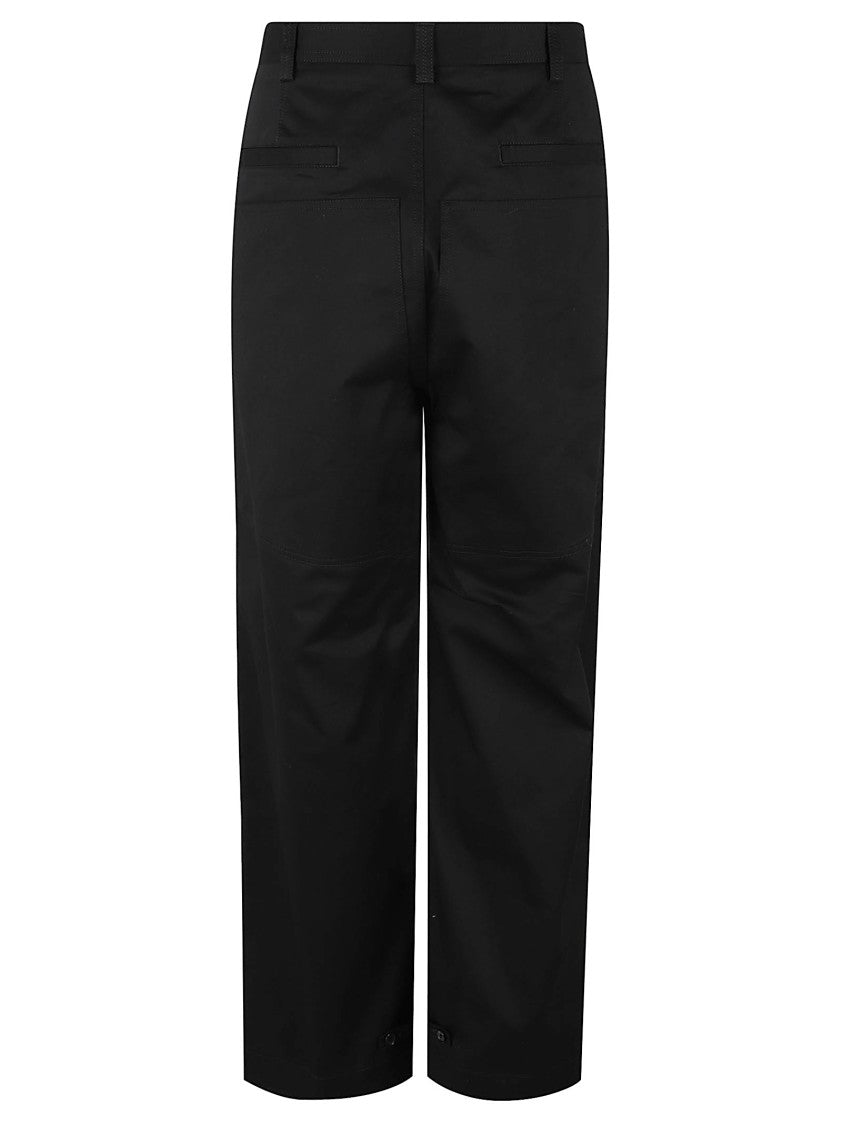 Classic Straight-Leg Trousers With Subtle Stitching Detail
