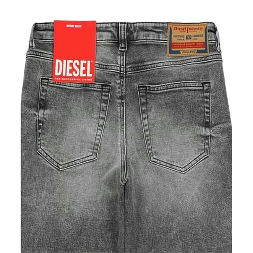Mid-Rise Grey Wash Straight-Leg Denim Pants