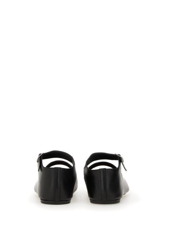 Lambskin Flat Shoes with Split-Toe Design