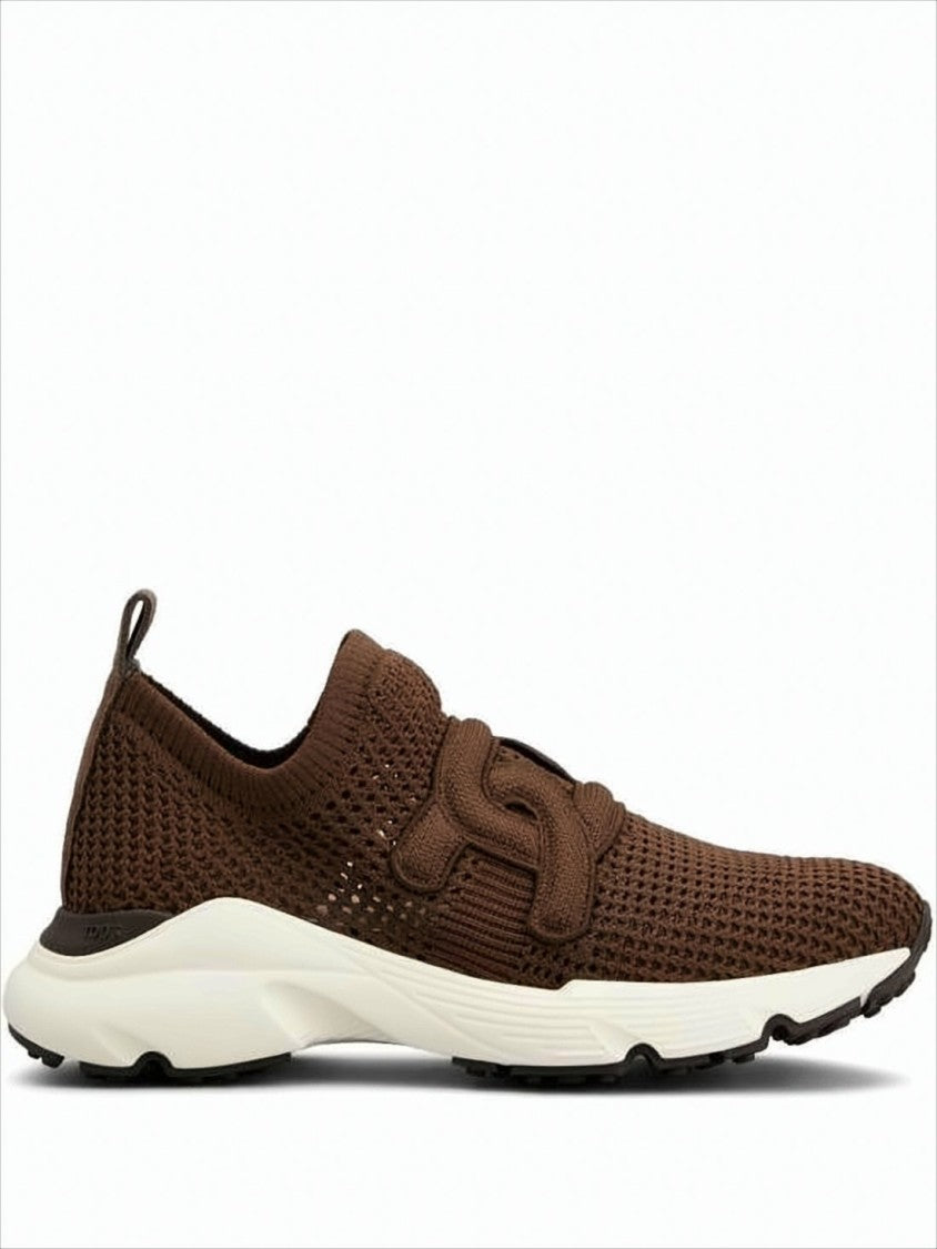 Sporty Brown Knitted Sneakers with Rubber Sole