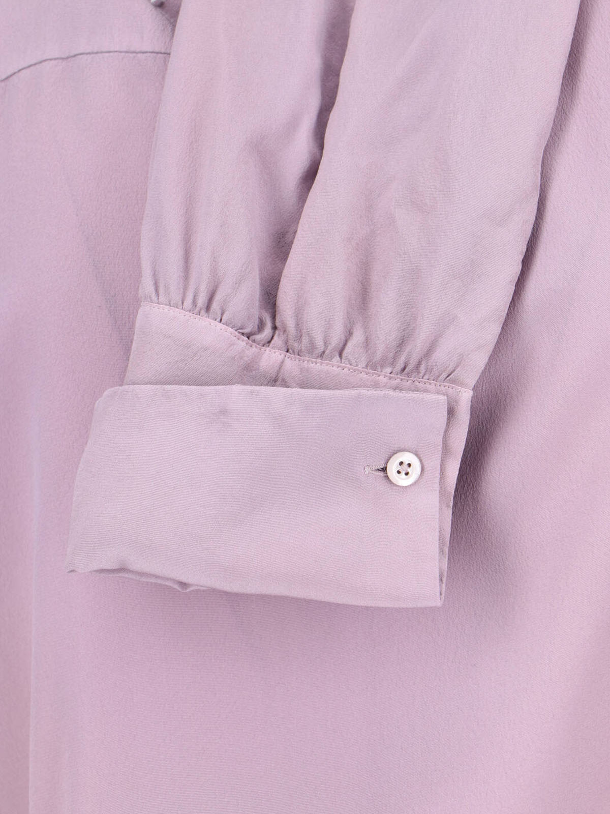 Tailored Pink Shirt With Classic Collar And Button-Down Front