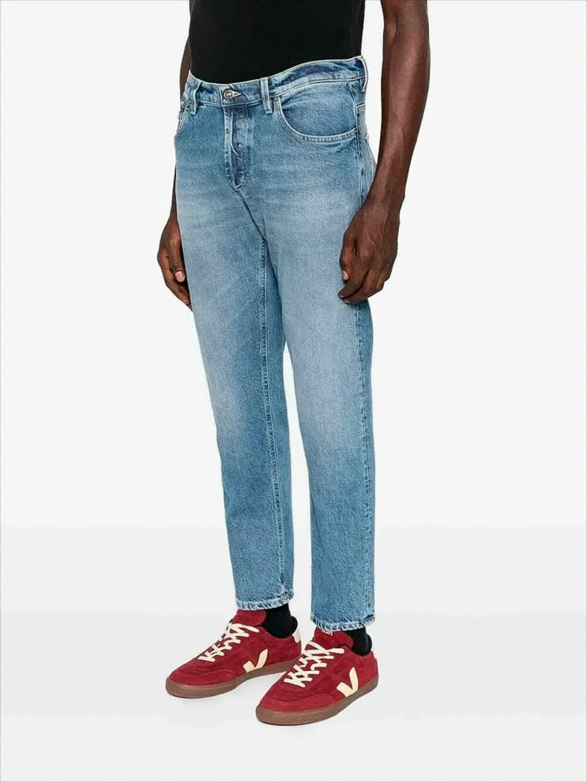 Straight-Leg Denim Jeans With Classic Five-Pocket Design