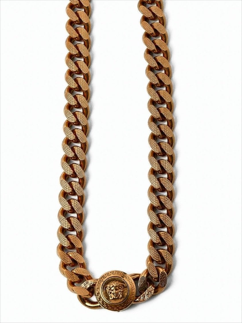 Textured Gold-Tone Metal Chain Necklace with Medusa Clasp