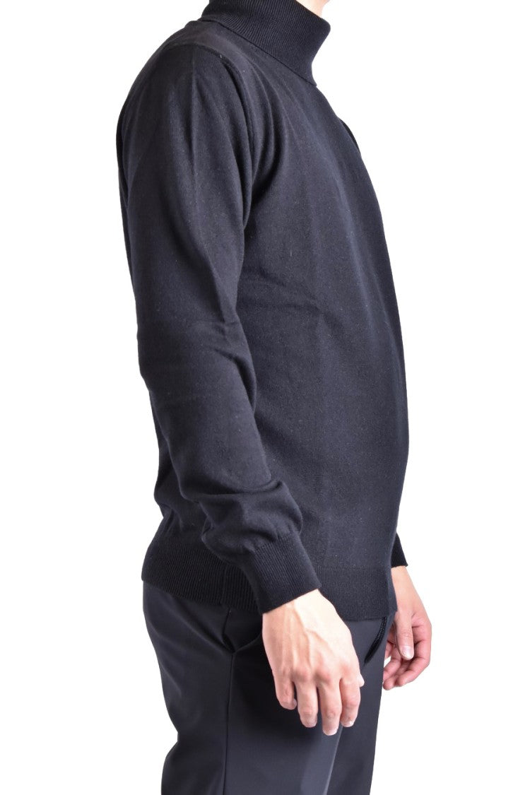 Turtleneck Knitwear In Luxurious Cashmere-Wool Blend