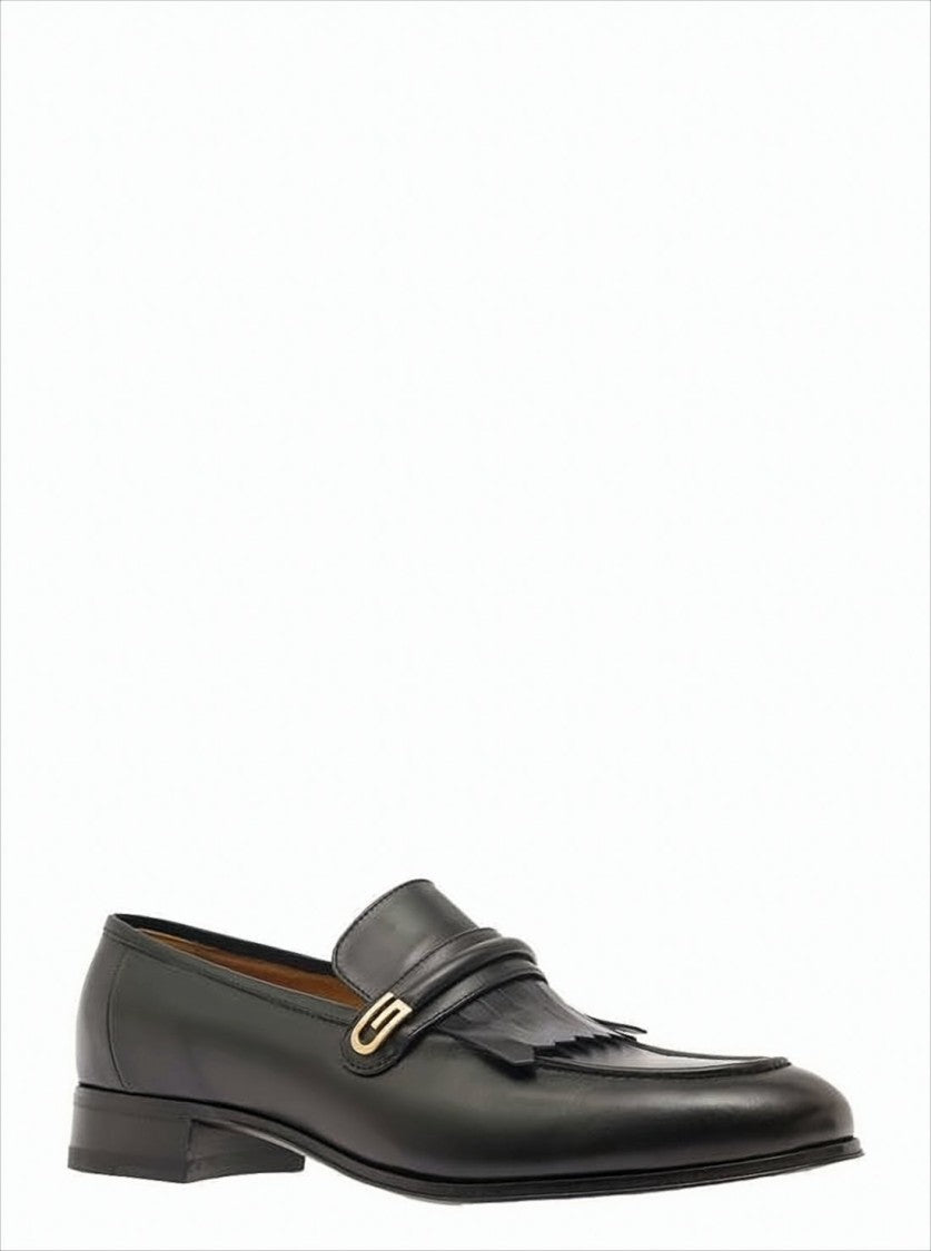 Leather Loafers With Fringe Detail
