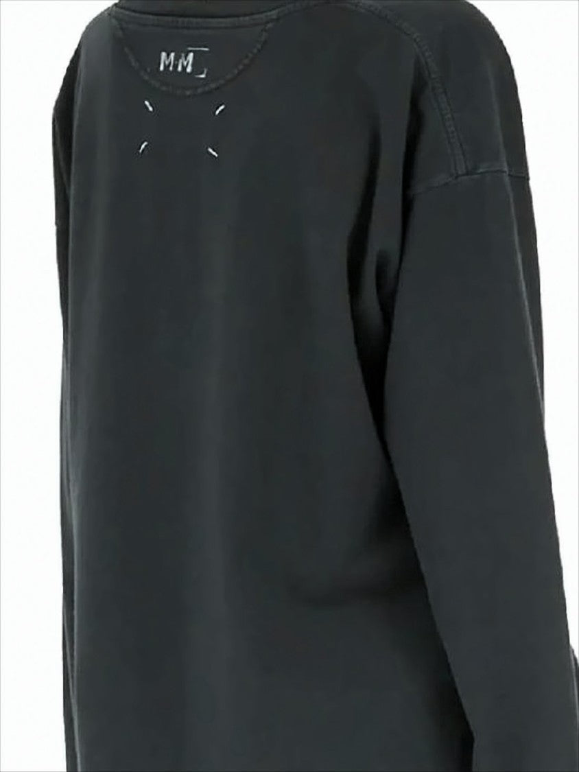Relaxed-Fit Long Sleeve Shirt with Logo Detail