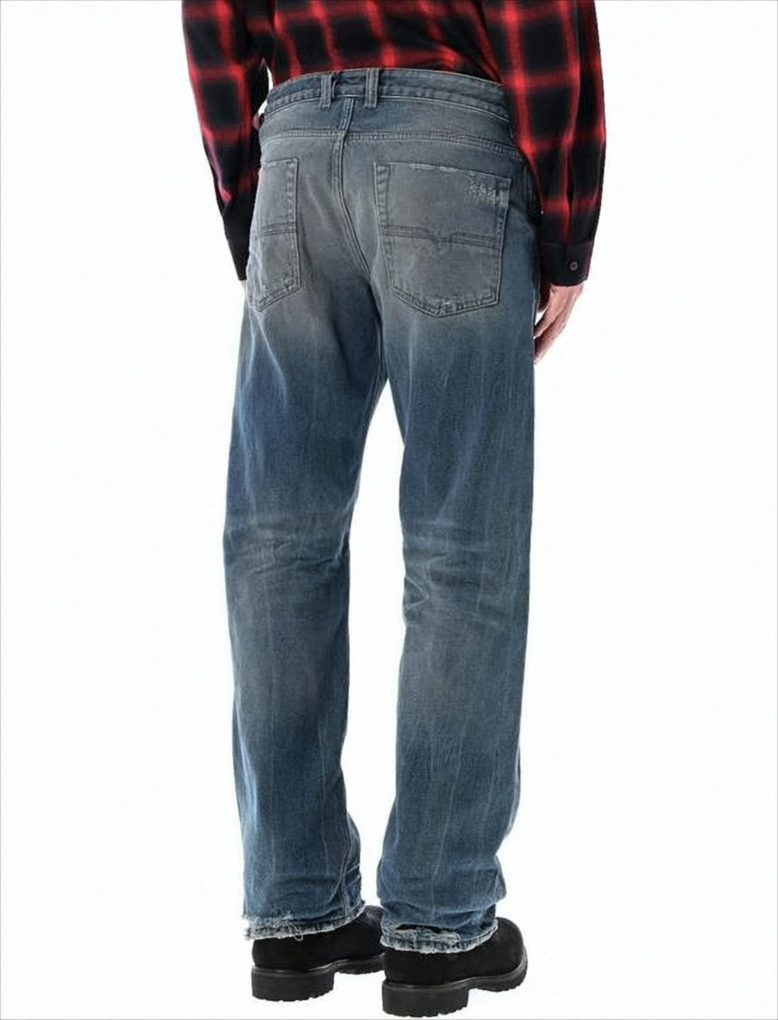 Relaxed Fit Distressed Denim Pants with Vintage Wash