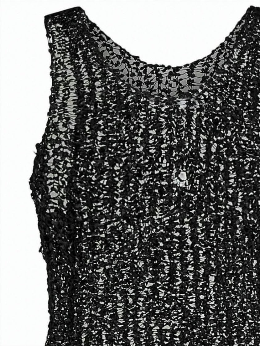 Textured Sleeveless Top With Floral Lace Detail
