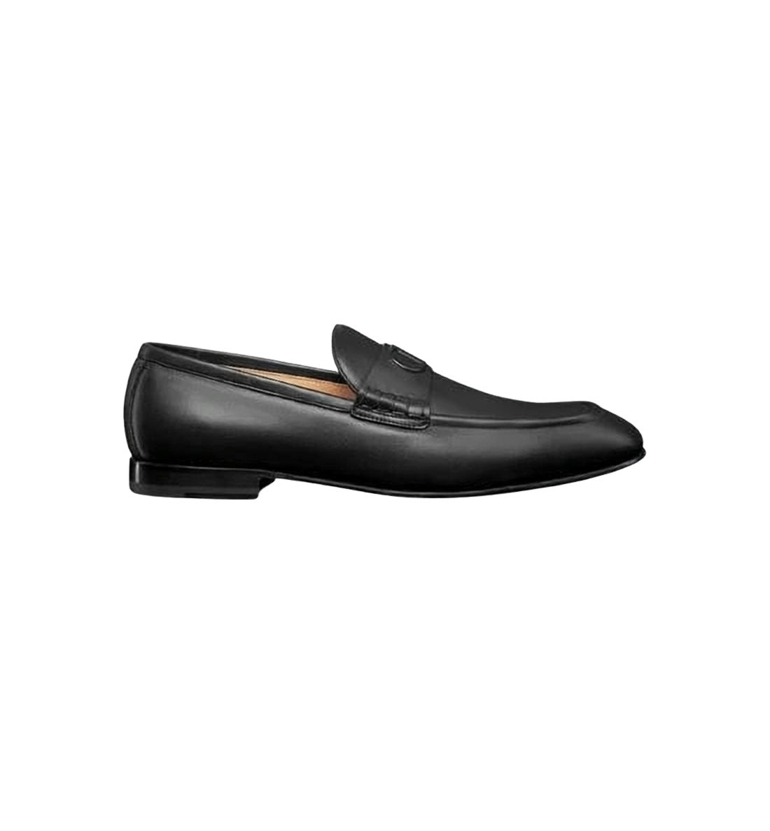Minimalist Black Calf Leather Loafers