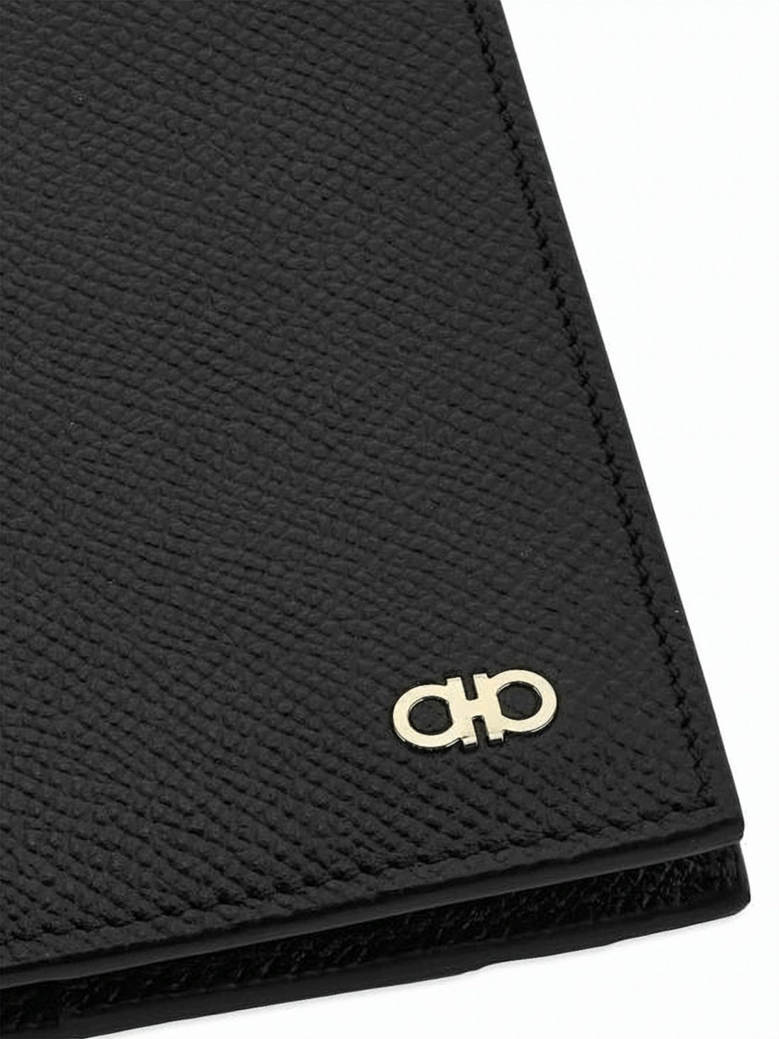 Textured Leather Bifold Card Wallet With Metallic Logo