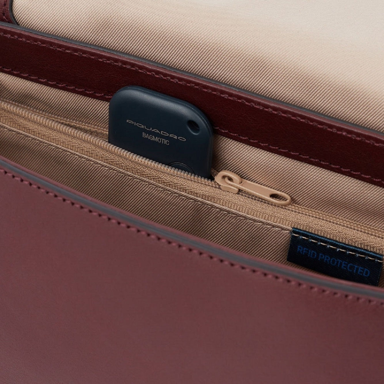 Bordeaux Leather Shoulder Bag