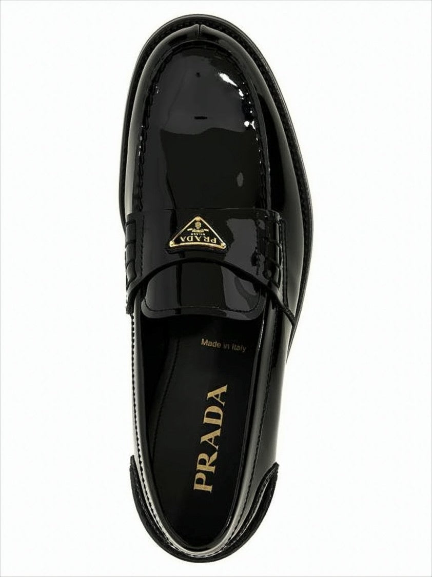 Polished Calf Leather Loafers with Metallic Emblem