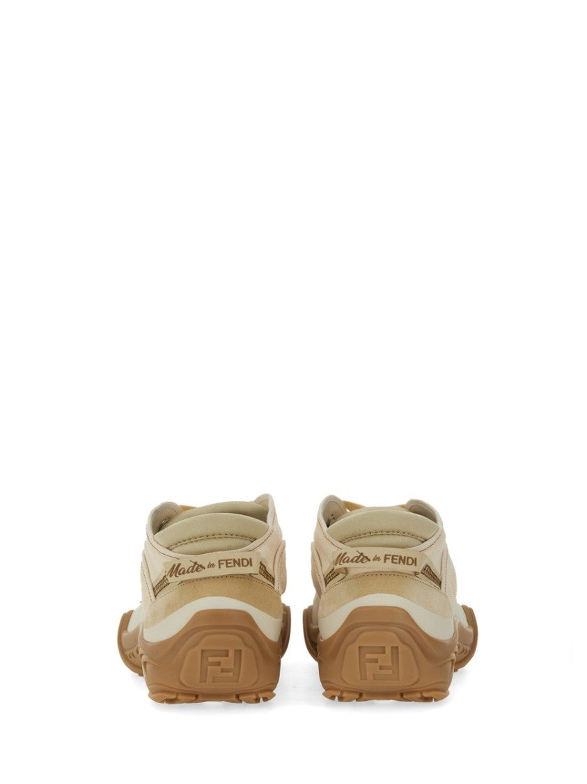 Lab Sneaker