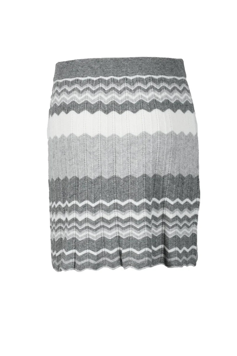 Knitted Mini Skirt with Horizontal Zigzag Stripes