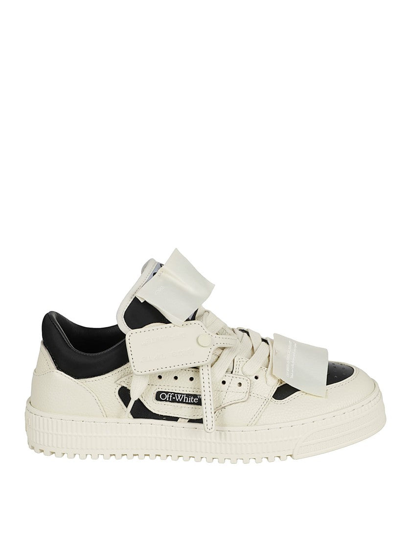 Low-Top Off-White Sneakers With Oversized Velcro Straps