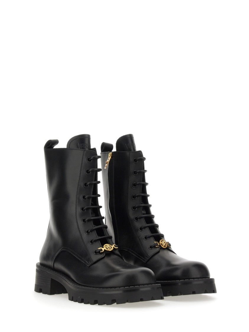 Boot With Laces Alia